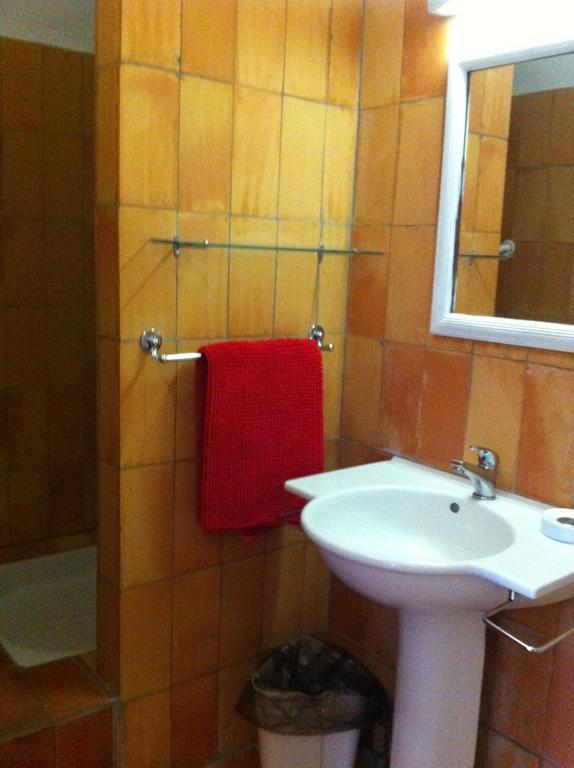 Le Richelieu Bed & Breakfast Uzes Exterior photo