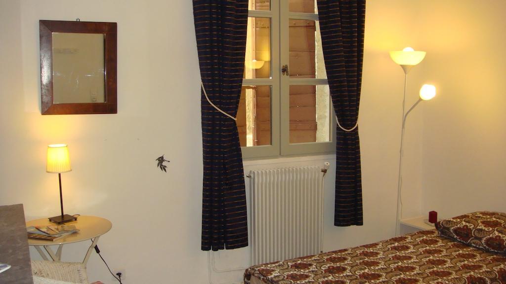 Le Richelieu Bed & Breakfast Uzes Exterior photo